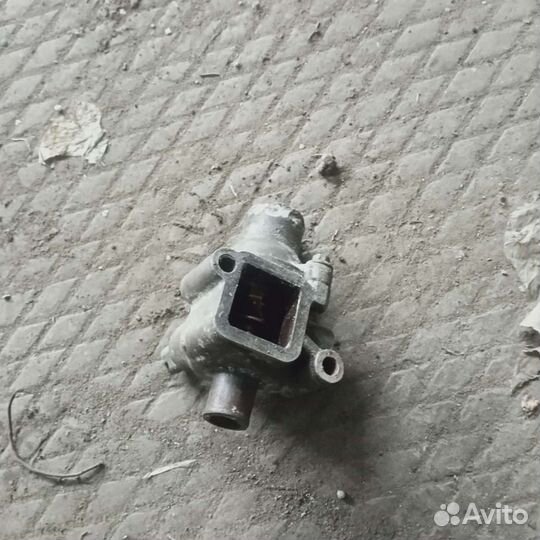 Корпус термостата змз 409