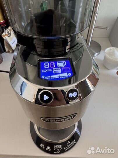 Кофемолка DеLоnghi Dеdiсa KG521.M