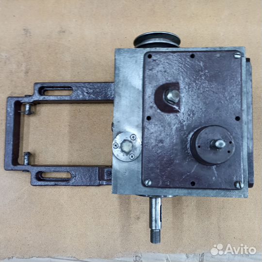 Редуктор понижающий (Коробка понижения) на станок