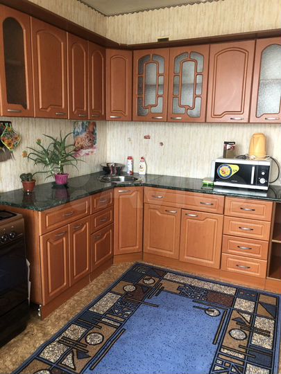 2-к. квартира, 62 м², 8/10 эт.