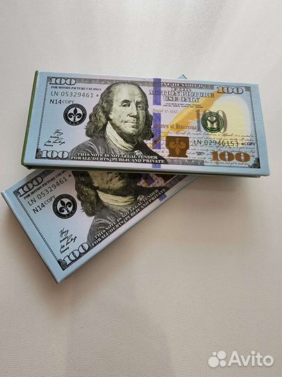 Блокнот в виде 100 долларовой купюры