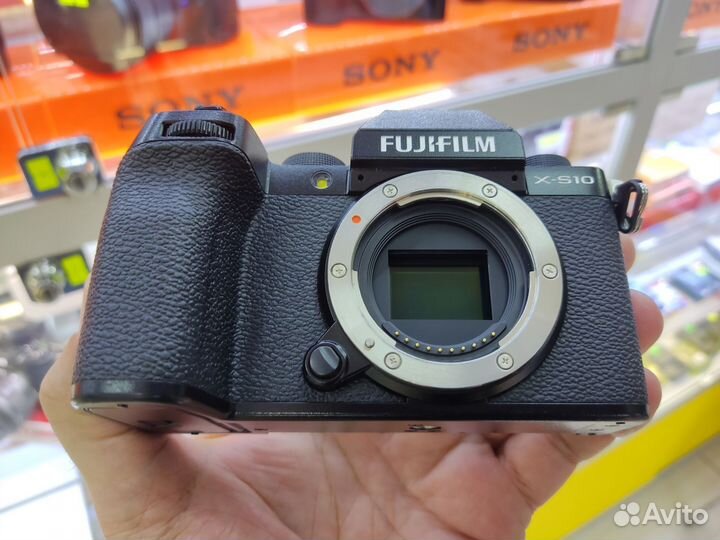 Fujifilm X-S10 Body пробег 20.487 кадров