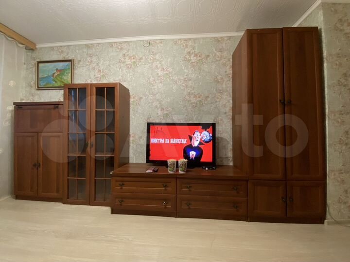 2-к. квартира, 44 м², 1/6 эт.