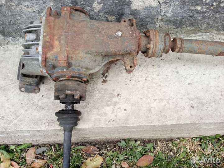 Коробка передач BMW e28 e30