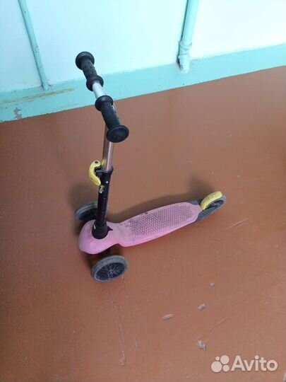 Самокат детский трехколесный