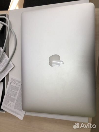 Apple macbook air 13