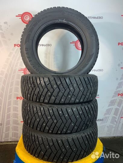 Goodyear UltraGrip Ice Arctic SUV 215/65 R17
