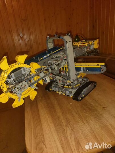 Lego Technic 42055