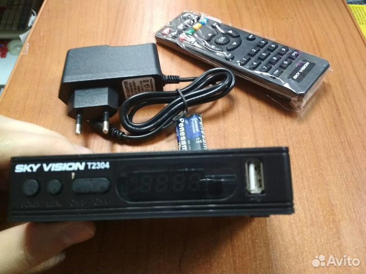 Цифровая тв приставка новая