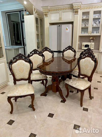 Комплект стол и стулья. Оплата при получении