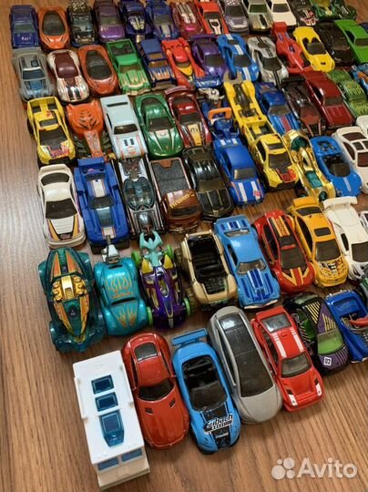 Hot wheels машинки оригинал 81 шт