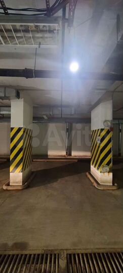 Машиноместо, 16 м²