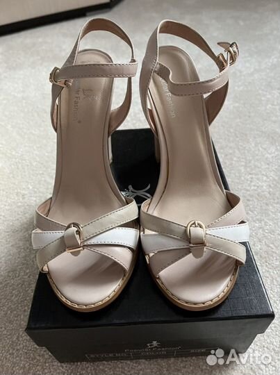 Босоножки женские