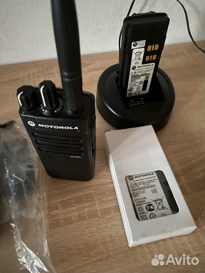 Рация motorola dp 2400е