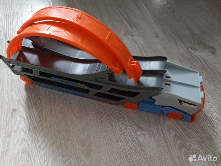 Развивающий автомобиль