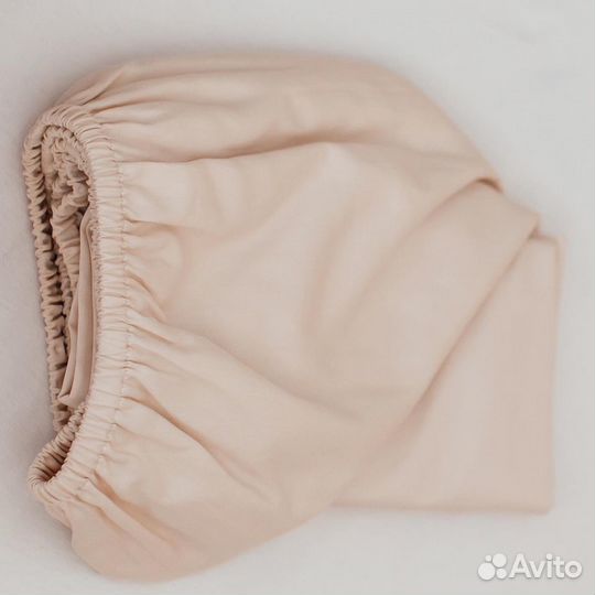 Простынь на резинке