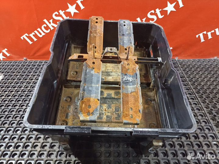 Ящик акб Daf XF106