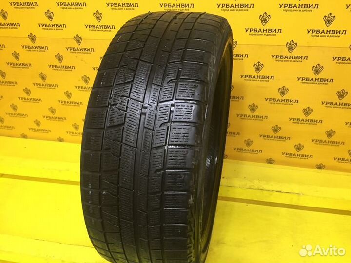 Yokohama Ice Guard IG50 215/45 R18 89Q