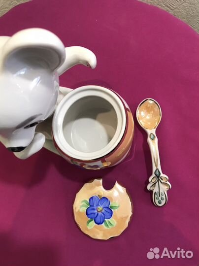 Фарфоровая статуэтка «Лакомка» СССР Дулево, винтаж