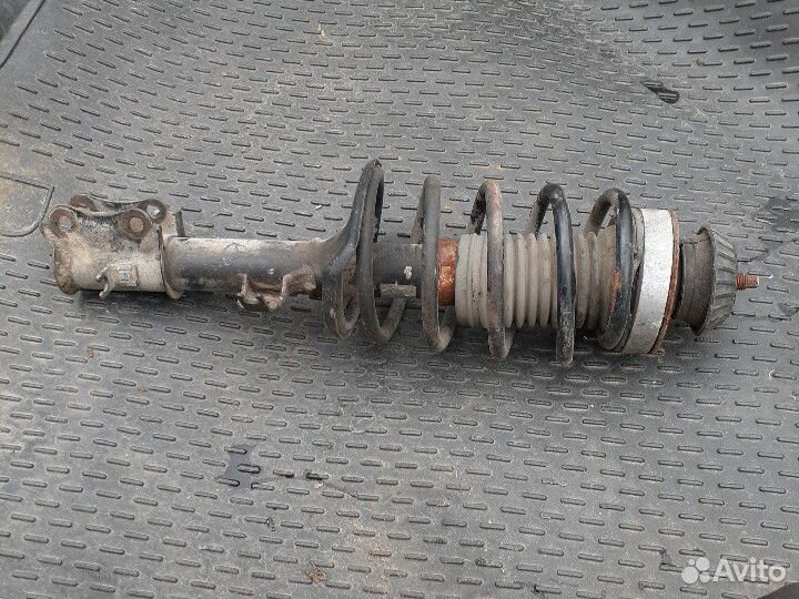 Амортизатор пружины Chevrolet Aveo T200