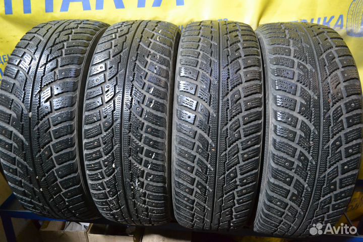Kumho I'Zen RV Stud KC16 225/65 R17