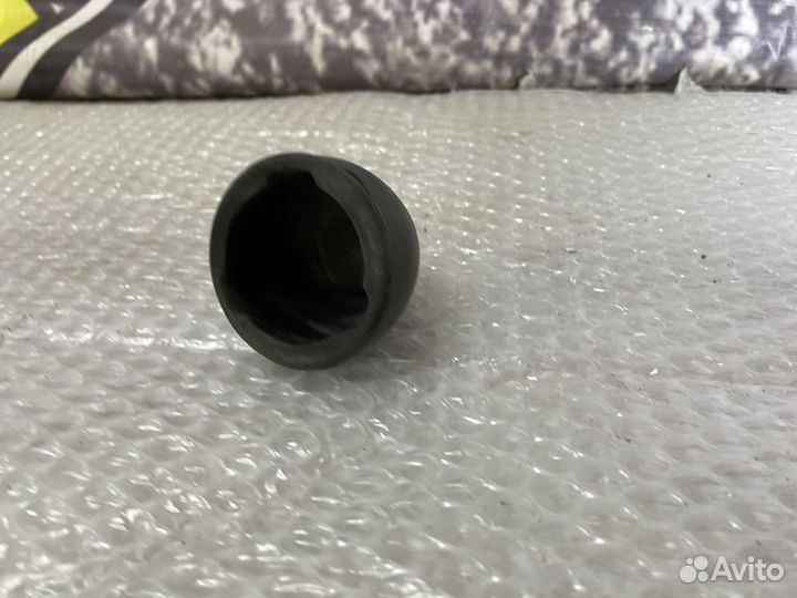 Заглушка заднего амортизатора daewoo Nexia Нексия