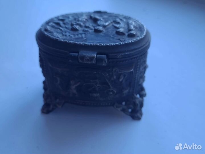 Каслинское литье.Шкатулка