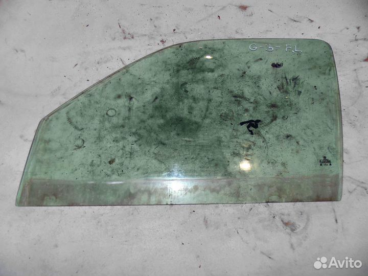 Стекло двери передней левой VW Golf 3