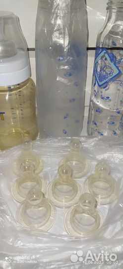 Бутылочки и соски