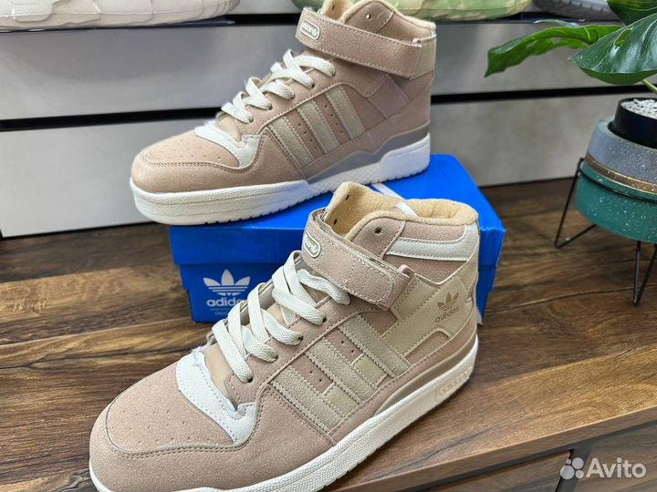 Кроссовки adidas forum с мехом