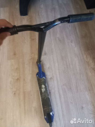 Трюковой самокат shark hic