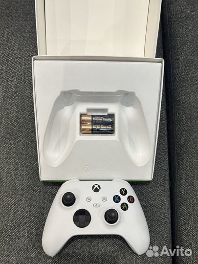 Xbox series геймпад белый
