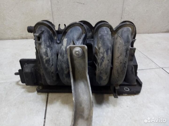 Коллектор впускной Renault Logan 1 LS0G/LS12