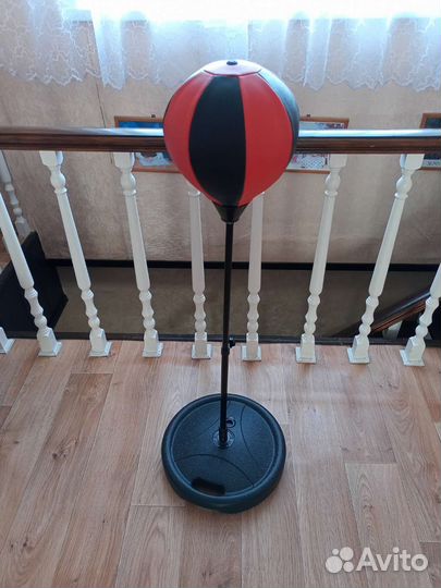 Боксерская груша напольная