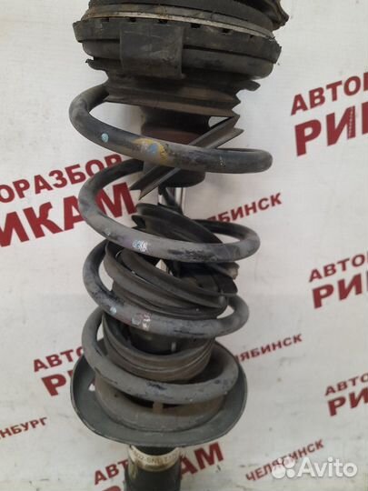 Стойка передняя левая Honda Civic FD1 R18A1 2006