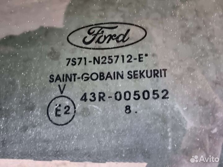 Стекло задней правой двери Форд Мондео 4 универсал