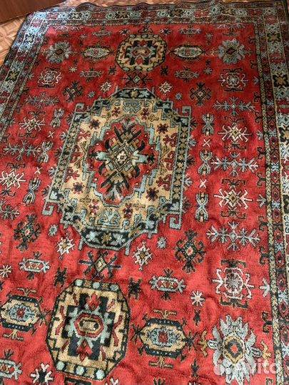 Ковер шерстяной 185 на 265