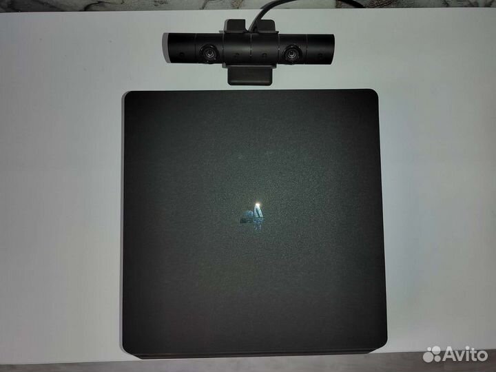 Игровая приставка ps4 slim 1tb