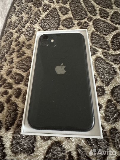 iPhone 11, 128 ГБ