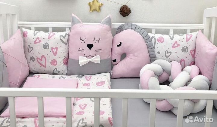 Косички в кроватку малыша