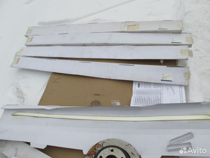 Хром молдинг на задний бампер Focus.C-MAX.Fiesta