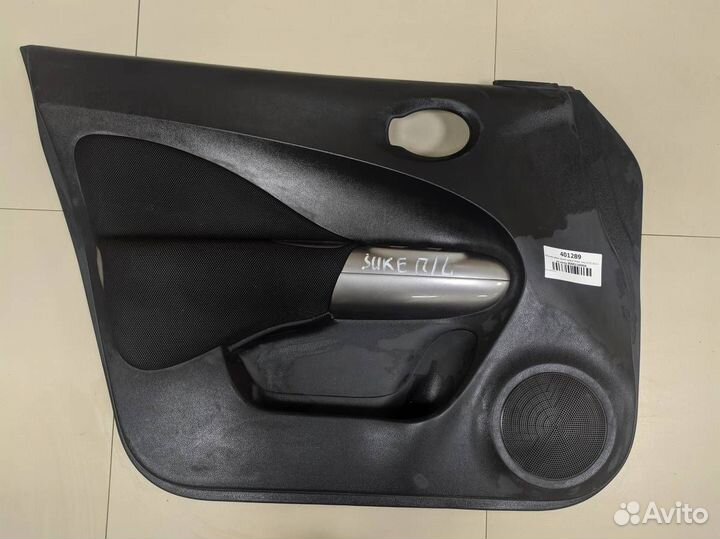 Обшивка двери передней левой Nissan Juke F15 2011