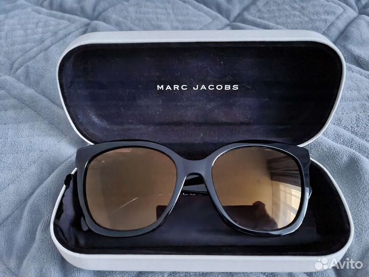 Солнцезащитные очки marc jacobs