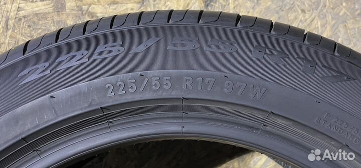 Pirelli Cinturato P7 225/55 R17