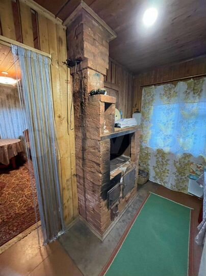 Дом 30 м² на участке 5 сот.