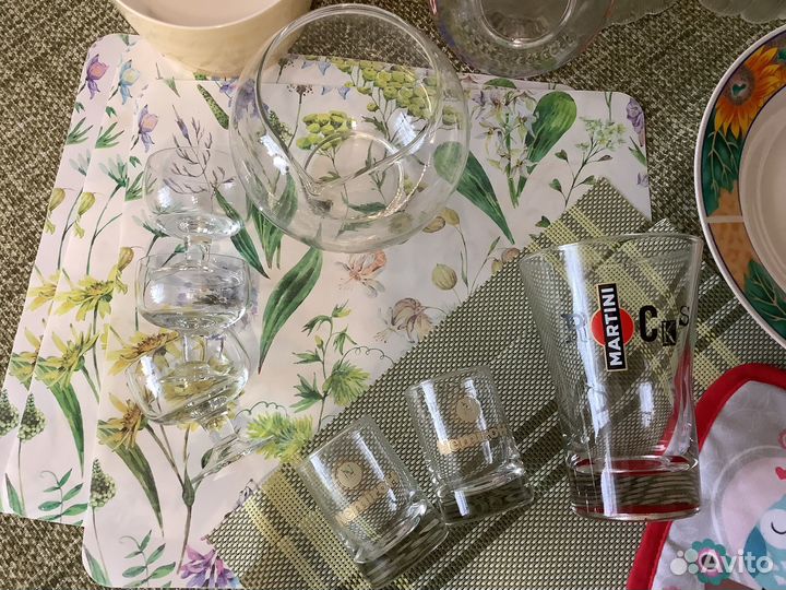 Посуда, кухонные принадлежности комплектом