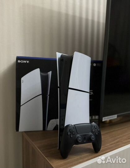 Sony playstation 5 Slim 1 TB + 700 игр