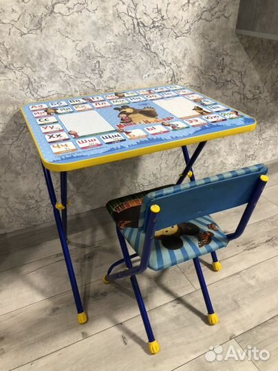 Детский стол и стул