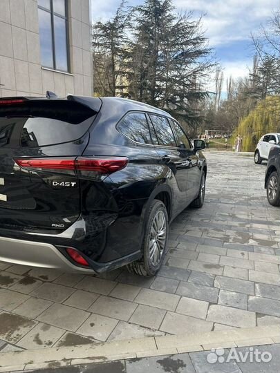 Toyota Highlander 2.0 AT, 2023, 24 км