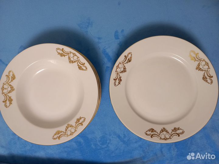 Набор тарелок 12 шт фарфор Чехословакия 80-е годы